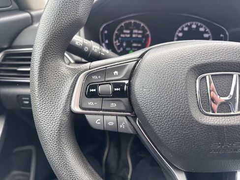 Certified 2018 Honda Accord EX image 18