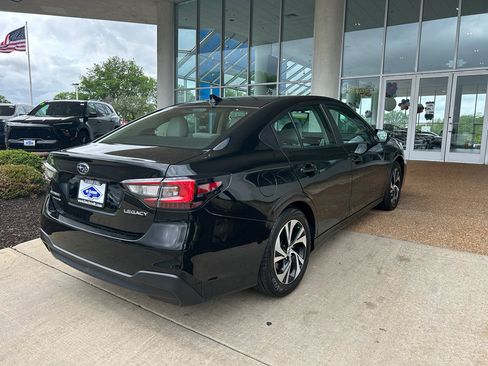 Used 2023 Subaru Legacy Premium AWD/4WD image 5