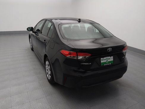 Used 2022 Toyota Corolla LE image 6