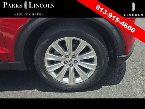 Used 2020 Ford Explorer Limited w/ Class III Trailer Tow Package RWD image 32
