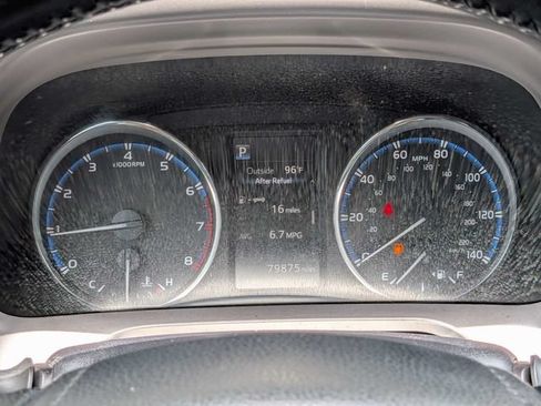 Used 2016 Toyota RAV4 XLE FWD image 30