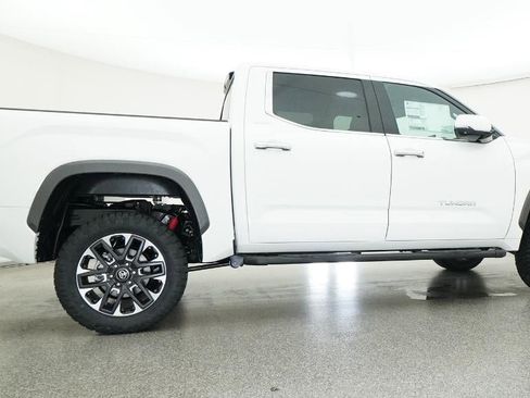 New 2026 Toyota Tundra Limited AWD/4WD image 26