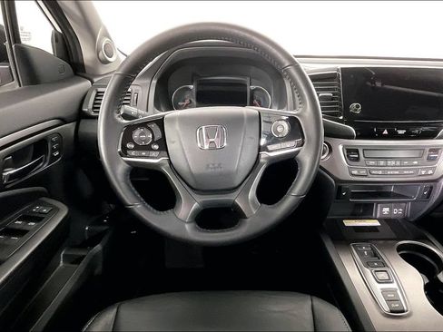 Used 2021 Honda Pilot Special Edition image 6