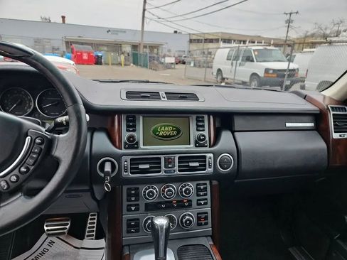 Used 2008 Land Rover Range Rover Supercharged AWD/4WD image 12