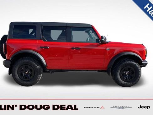 Used 2024 Ford Bronco Wildtrak image 7