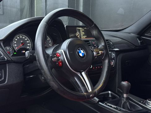 Used 2015 BMW M3 RWD image 9