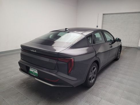 Used 2025 Kia K4 FWD image 9