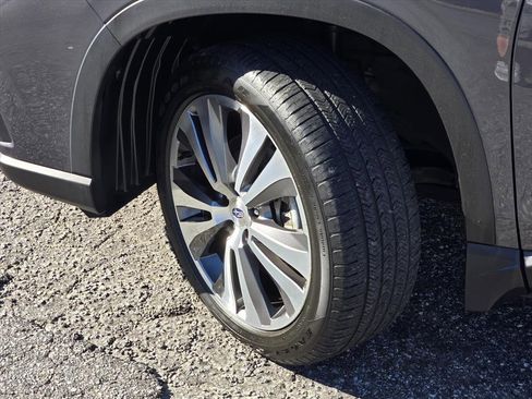 Used 2022 Subaru Ascent Limited w/ Technology Package image 27