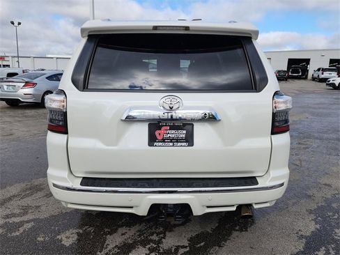Used 2015 Toyota 4Runner Limited image 4