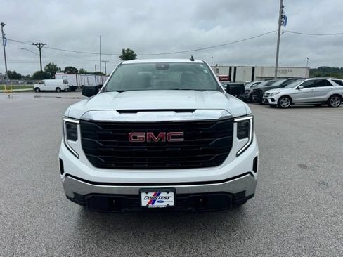 Used 2026 GMC Sierra 1500 Pro w/ Pro Value Package AWD/4WD image 8