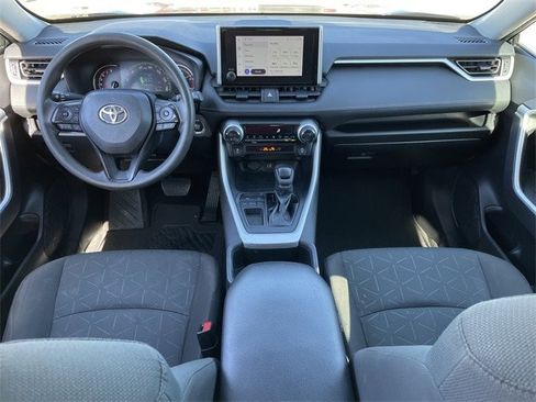 Used 2023 Toyota RAV4 XLE image 10