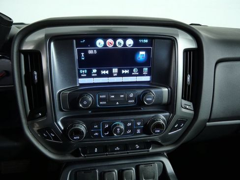 Used 2018 Chevrolet Silverado 1500 LT w/ All Star Edition AWD/4WD image 28