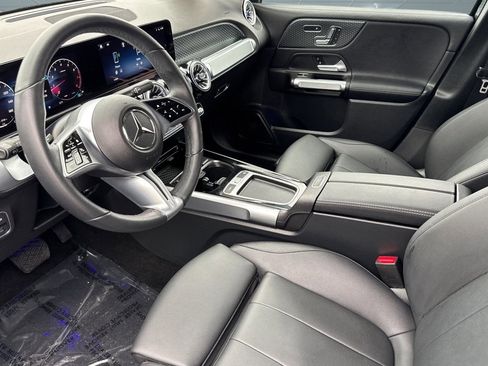 Certified 2024 Mercedes-Benz GLB 250 4MATIC image 4