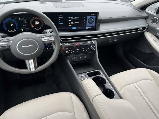 Used 2024 Hyundai Sonata SEL FWD image 13