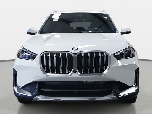New 2026 BMW X1 xDrive28i w/ Technology Package image 2