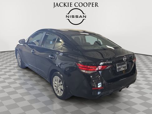 Certified 2025 Nissan Sentra S image 7