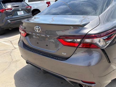 Used 2024 Toyota Camry SE FWD image 4