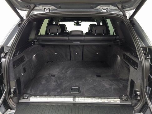 Used 2024 BMW X5 xDrive50e AWD/4WD image 8