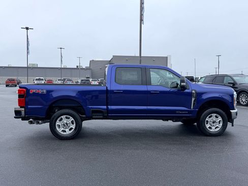 New 2026 Ford F250 XLT w/ XLT Premium Package AWD/4WD image 11