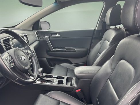 Used 2018 Kia Sportage EX w/ EX Premium Package image 16