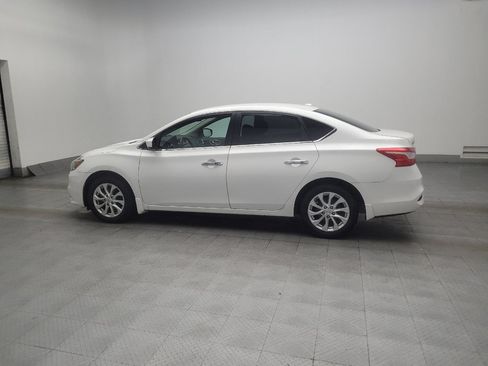 Used 2019 Nissan Sentra SV FWD image 3