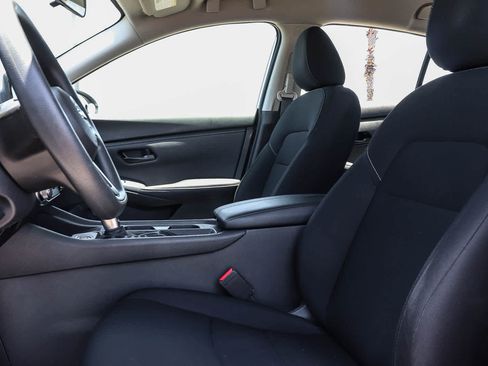 Used 2024 Nissan Sentra S FWD image 27