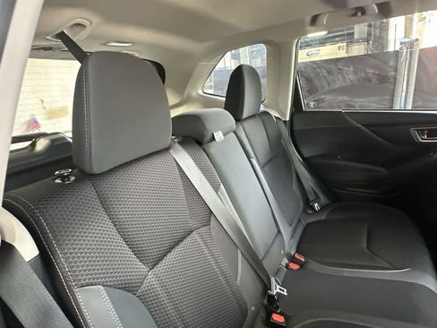 Used 2024 Subaru Forester Premium AWD/4WD image 26