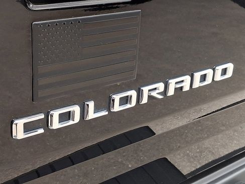Used 2022 Chevrolet Colorado Z71 AWD/4WD image 29