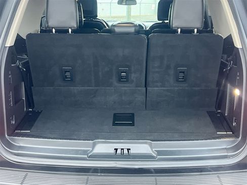 Used 2019 Ford Expedition Platinum image 33