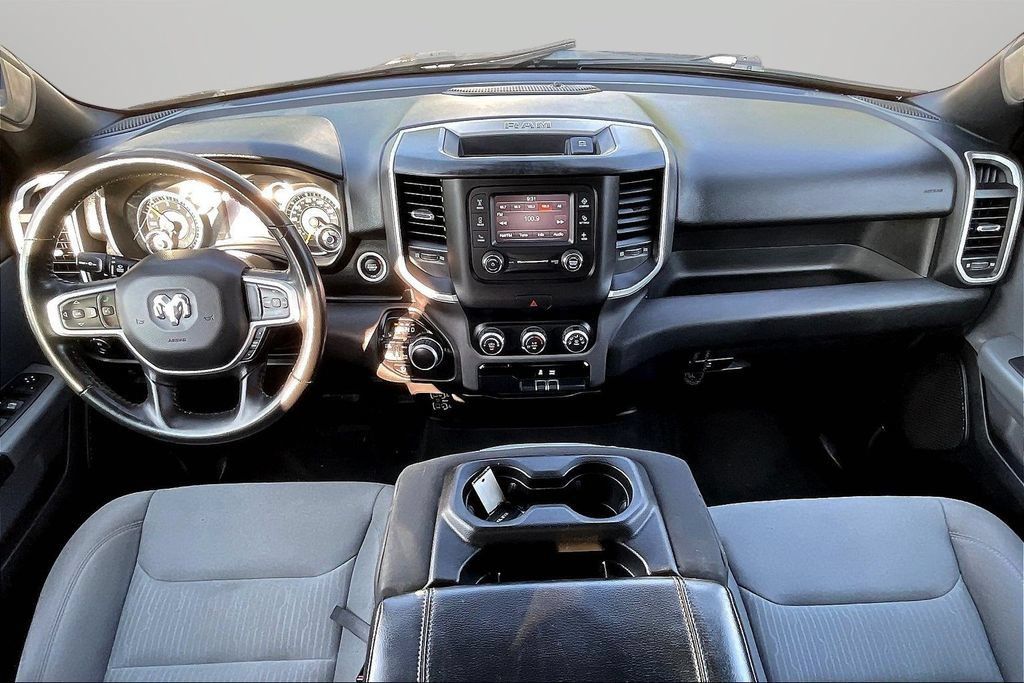 Used 2022 RAM 1500 Big Horn AWD/4WD image 8