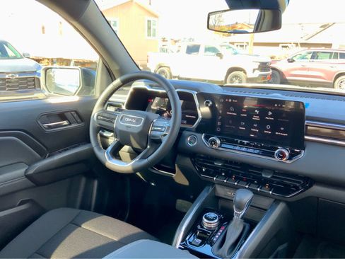 New 2026 GMC Canyon Elevation image 43