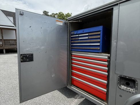 Used 2020 Ford F350 XL w/ Power Equipment Group image 11