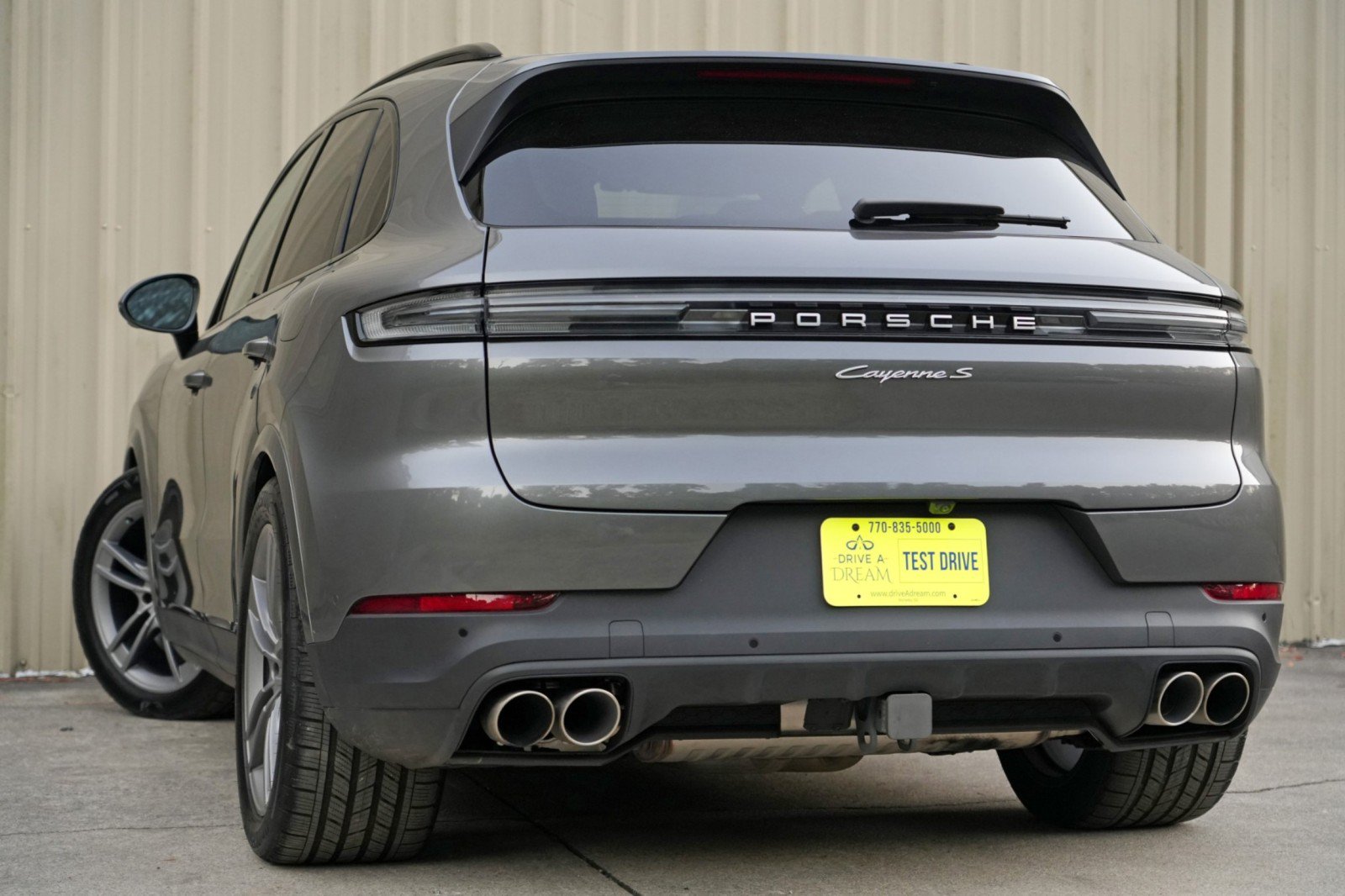 Used 2024 Porsche Cayenne S w/ Premium Package Plus AWD/4WD image 6