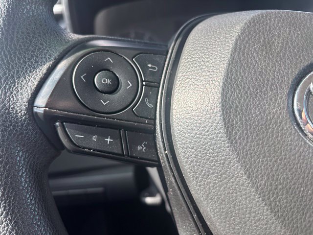 Used 2025 Toyota Corolla LE FWD image 14