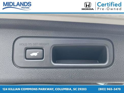 Certified 2024 Honda Odyssey Touring image 9