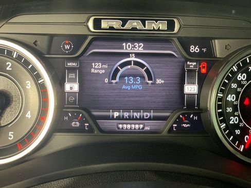 Used 2020 RAM 2500 Laramie AWD/4WD image 23