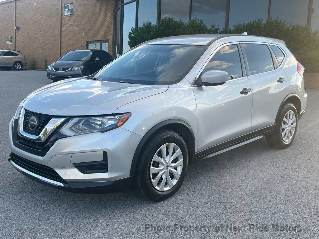 Used 2018 Nissan Rogue S FWD image 3