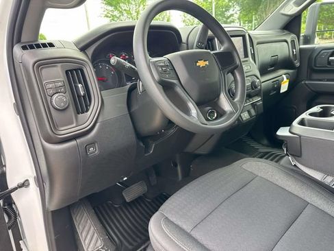 New 2026 Chevrolet Silverado 2500 Custom w/ Custom Value Package RWD image 19