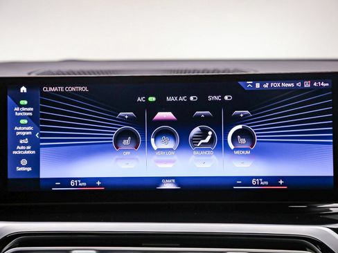 Certified 2023 BMW 330i Sedan w/ Convenience Package RWD image 16