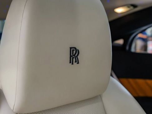Used 2017 Rolls-Royce Wraith RWD image 55
