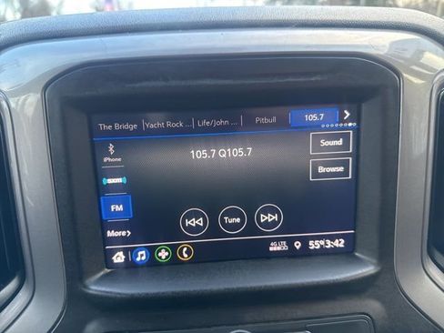 Used 2020 Chevrolet Silverado 1500 Custom Trail Boss w/ Custom Convenience Package image 24