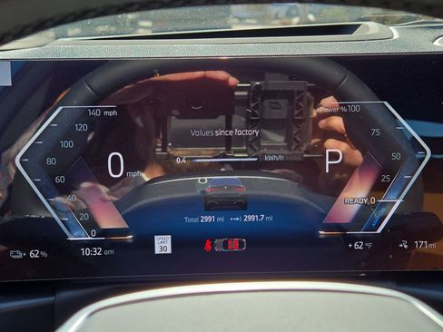 Used 2025 BMW i4 eDrive40 w/ Premium Package image 20