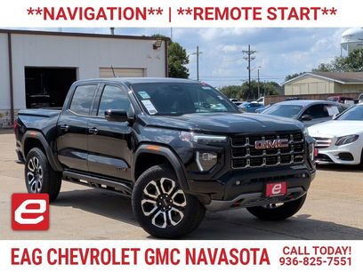 New 2025 GMC Canyon AT4 w/ Nightfall Edition