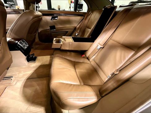 Used 2007 Mercedes-Benz S 550 image 19