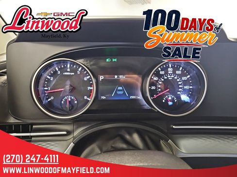 Used 2024 Kia Carnival LX FWD image 20