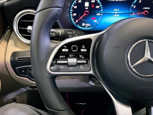 Used 2022 Mercedes-Benz GLC 300 4MATIC image 24