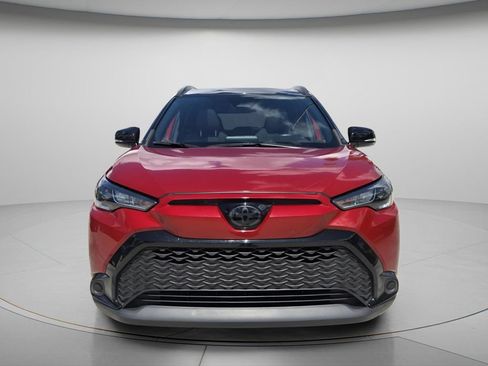 Used 2023 Toyota Corolla Cross AWD Hybrid w/ Moonroof Package image 4