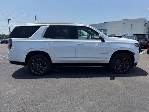 Used 2023 Chevrolet Tahoe Premier w/ Advanced Technology Package AWD/4WD image 9