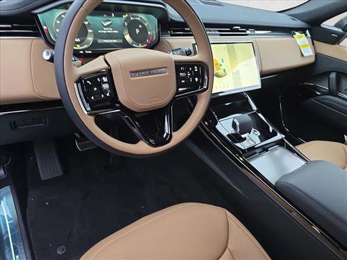 New 2026 Land Rover Range Rover Sport Dynamic SE image 17