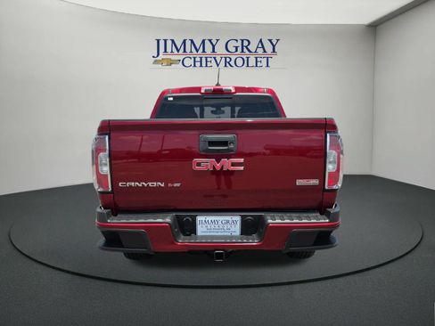 Used 2018 GMC Canyon All Terrain w/ Trailering Package AWD/4WD image 4